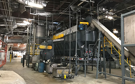 A Successful Case of PET Bottle Recycling Reformation in U.S.A.